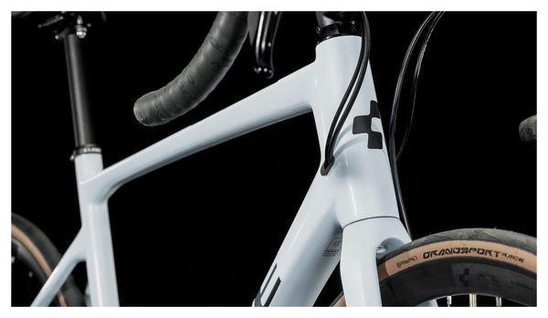 Cube Attain GTC Race Road Bike Shimano 105 11S 700 mm Flash White 2023