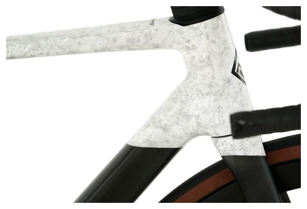 Bicicletta da strada Megamo Raise 05 Shimano Ultegra Di2 700 mm Nero/Grigio/Bianco 2026