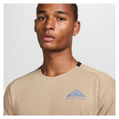 Nike Trail Solar Chase Khaki Herren <strong>Kurzarm-Laufshirt</strong>