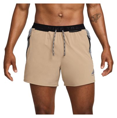 Heren Nike Trail Second Sunrise 5in Khaki Short