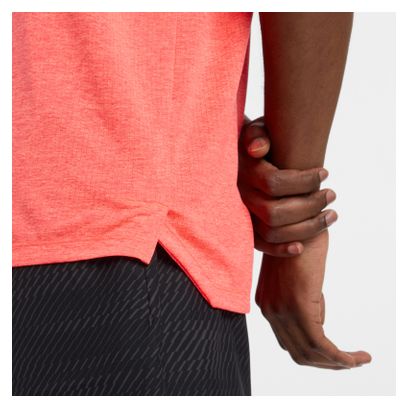 New Balance Athletics Heren Rode Trui met Korte Mouwen