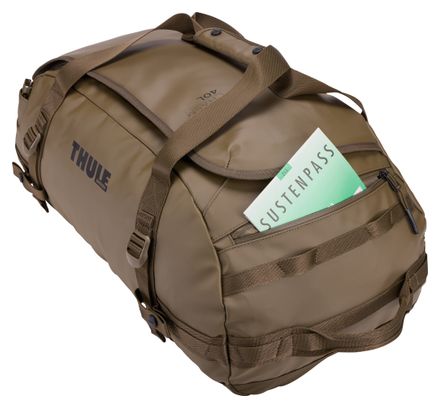 Bolsa de viaje Thule Chasm Recycled Duffel 40 L, color caqui oscuro