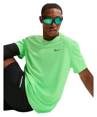 Maglietta da corsa Nike Miler verde da uomo