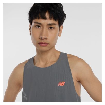 Camiseta de Tirantes New Balance Race Day Ultra Light Gris/Rojo, Hombre
