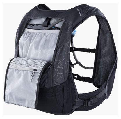 Evoc Hydro Pro 6L Hydration Vest + 1.5L Hydration Bladder Zwart