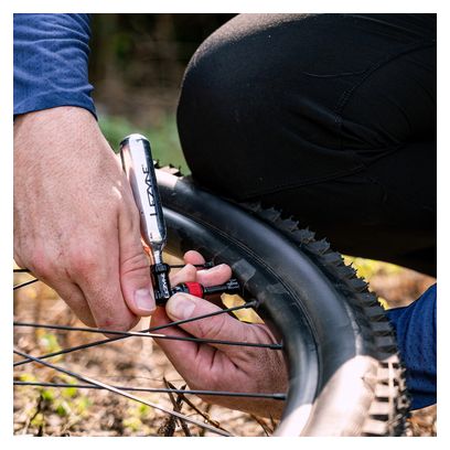 Lezyne Clik Drive CO2 Inflator met 20G Cartridge