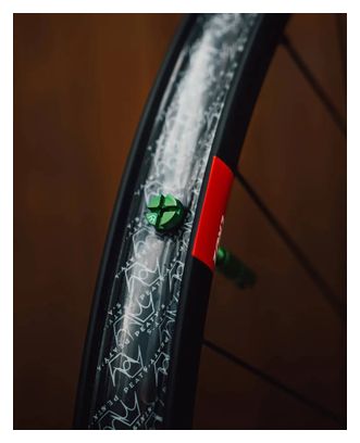 Peaty's x Chris King MK2 Tubeless Valves 42mm Navy