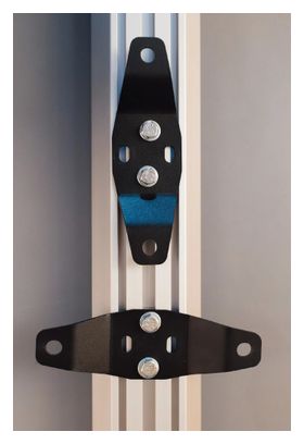 Sistema di stoccaggio per biciclette a soffitto Stashed SpaceRail per 4 biciclette