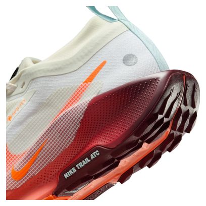 Nike Pegasus Trail 5 GTX Trailschoenen Beige/Rood Dames