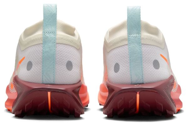 Nike Pegasus Trail 5 GTX Trailschoenen Beige/Rood Dames