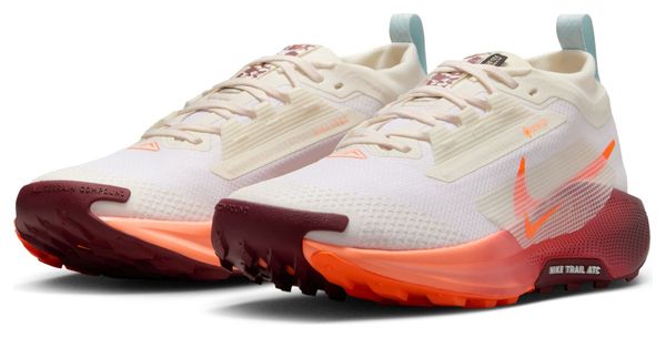 Nike Pegasus Trail 5 GTX Trailschoenen Beige/Rood Dames