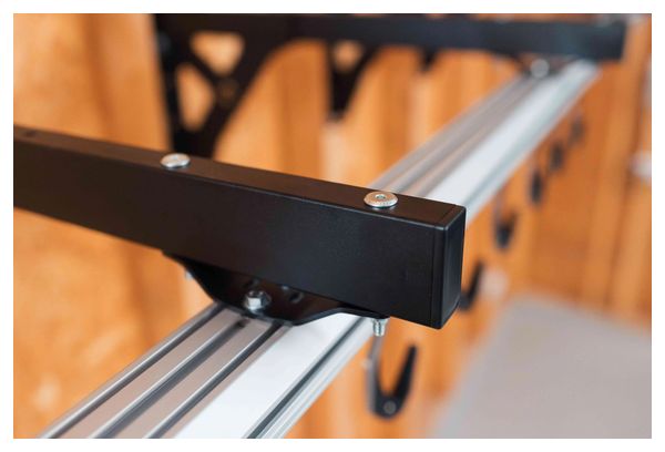 Sistema di stoccaggio a parete per biciclette Stashed SpaceRail per 4 biciclette