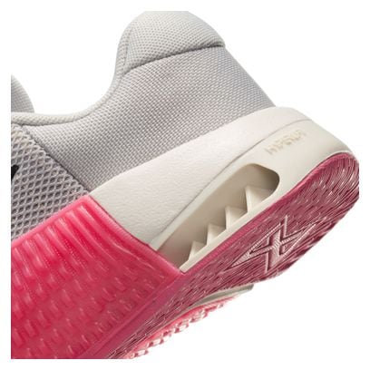 Zapatillas de entrenamiento Nike Metcon 9 Gris/Rojo, Mujer