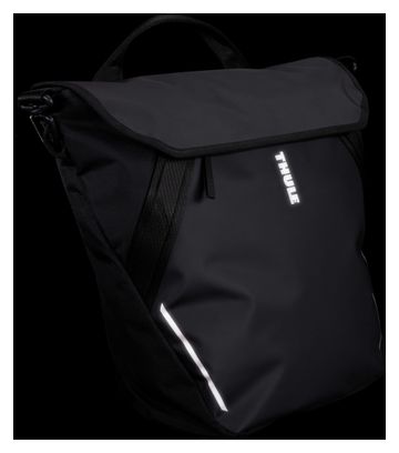 Borsa per bicicletta Thule Chasm Courier Inlock 22L nera