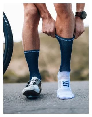 Chaussettes Compressport Pro Racing Socks v4.0 Bike Bleu/Blanc