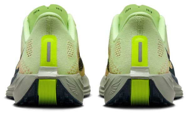 Chaussures Running Nike Pegasus Plus Vert Femme