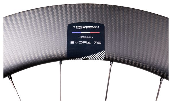 Paire de roues carbone route – MaKadamm evora 79 disc xpremium à pneus – 1492 gr la paire – centerlock – axe 12x100 | 12x142