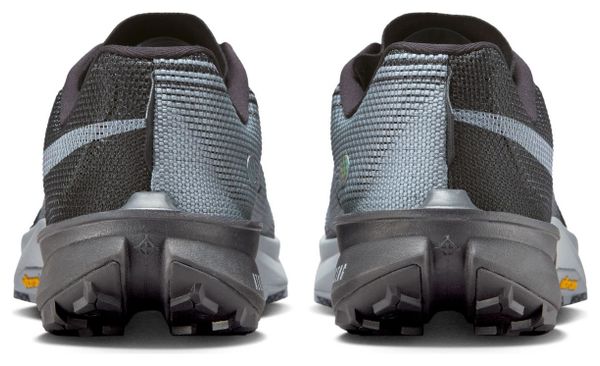 Nike Kiger 10 Trailrunning-Schuh Schwarz/Weiß Herren