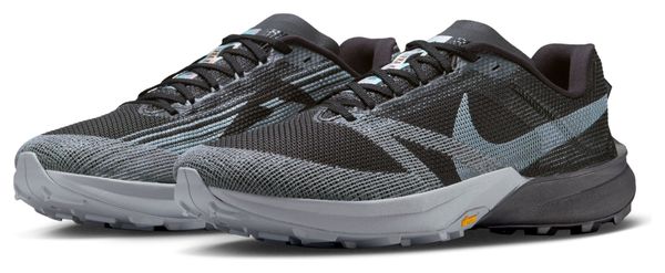 Nike Kiger 10 Trailrunning-Schuh Schwarz/Weiß Herren