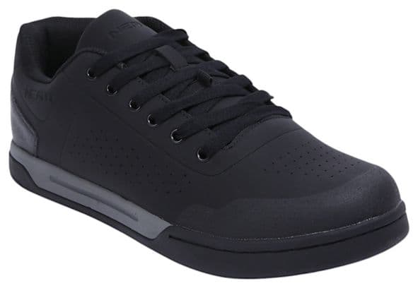 Par de Zapatillas Neatt Basalte Flat MTB Negras