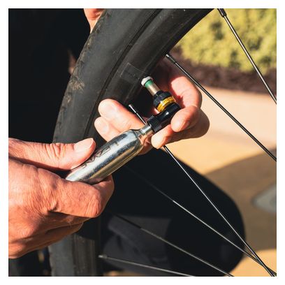 Pompe à Main Lezyne Pocket Drive CO2 (160 Psi / 11 Bar) Noir