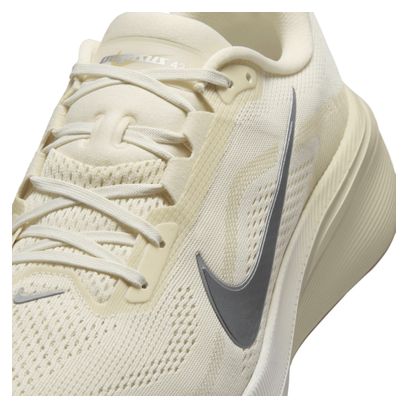 Nike Pegasus 42 beige hardloopschoenen voor heren