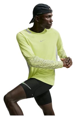 Maglietta da corsa Nike Stride gialla da uomo