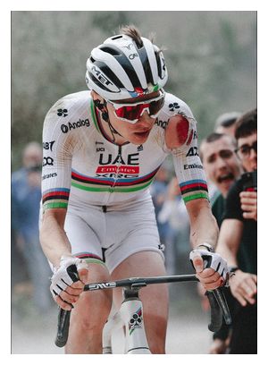 Casco de carretera MET Trenta 3K Carbon Mips Limited Edition Rainbow