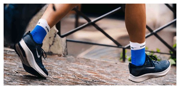 Calcetines Compressport Pro Racing V4.0 Run High Azul/Blanco