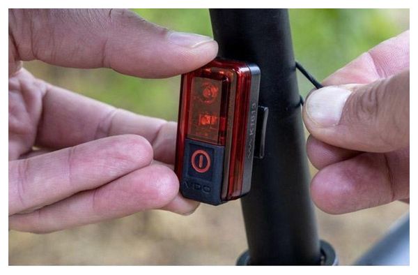 VDO feu arrière RED Plus RL usb tige de selle