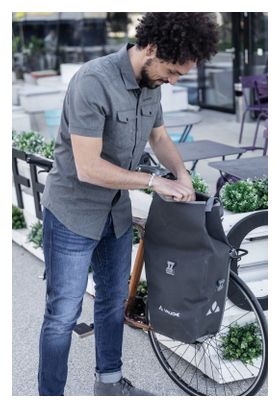 Paar Vaude Aqua Back Deluxe 48L zwarte fietstassen
