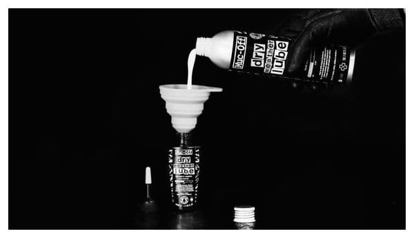 Muc-Off Lubricante Seco Botella de Repuesto 300ml