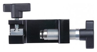 Outil pour presser les embouts de durite ''NeedleDriver'' 