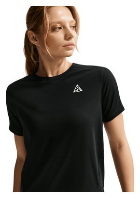 Maglia a maniche corte Nike ACG nera da donna