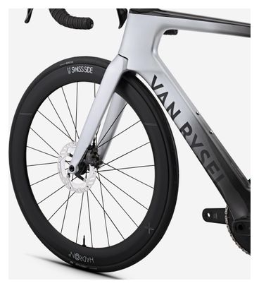 Van Rysel RCR-F Pro Road Bike with Shimano Ultegra Di2 12-speed, 700 mm, Lunar Gray, 2026