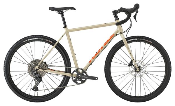 Kona Rove DL Gravelbike aus Stahl, Sram Rival 11-fach, 650 mm, beige