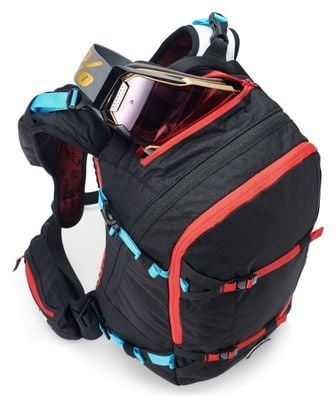 USWE Backpack with Back Protector / Pow 16 Black
