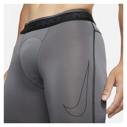Pantalón corto Nike Pro Dri-Fit gris