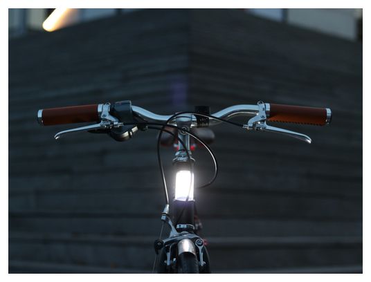 Lumière magnétique avant pour vélo