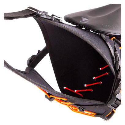 Sacoche de Selle Restrap Saddle Bag 14L Noir Orange