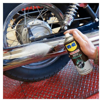 WD-40 Specialist Motorcycle Wax &amp; Polish Spray 400 ml
