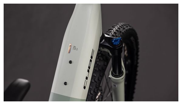 VTT Électrique Semi-Rigide Cube Reaction Hybrid Pro 800 Easy Entry Shimano 12V 800 Wh Bosch 120 Nm 27.5'' Beige Desert Stone Vert Dried Herbs 2026