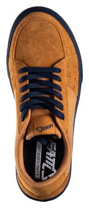 Chaussure 1.0 Plat Rouille