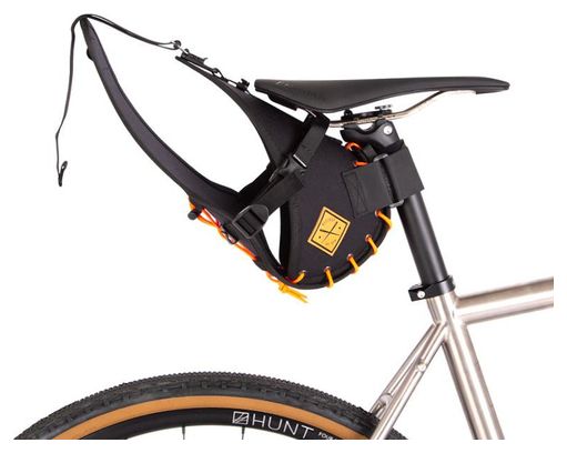 Restrap Saddle Bag 8L Black Orange