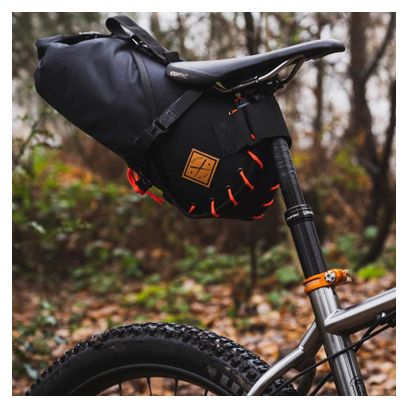 Restrap Satteltasche Saddle Bag 8L Schwarz Orange