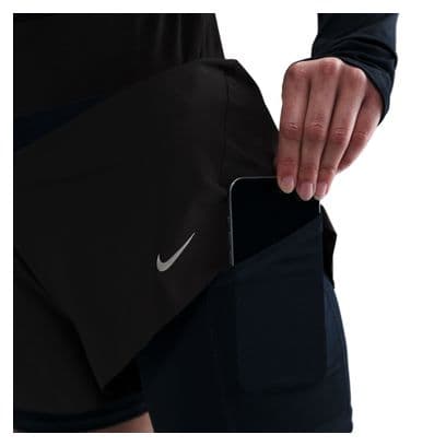 Pantalón Corto 2 en 1 Nike Dri-Fit Swift Negro, Mujer