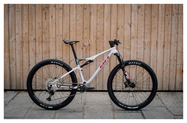 BH Lynx Race LT Shimano Deore/XT 12V 29'' Silver/Red 2024 Mountain Bike