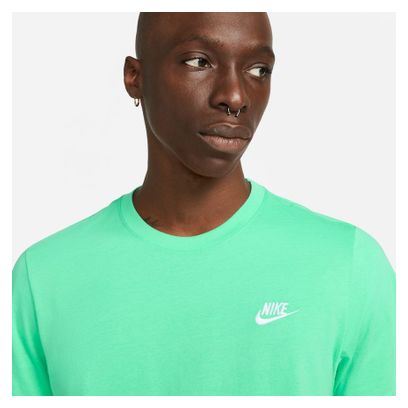 Nike SB Sportswear Club T-Shirt Groen
