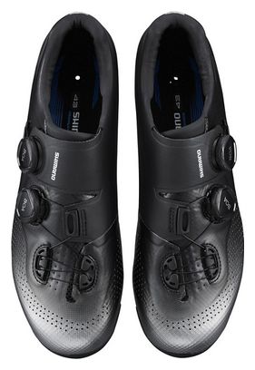 Pair of Shimano RC702 Road Shoes Black / Silver