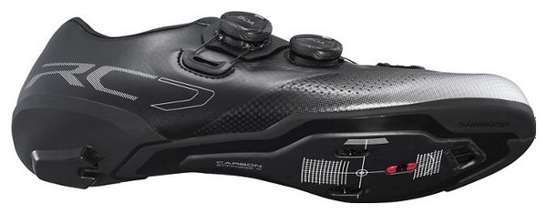 Pair of Shimano RC702 Road Shoes Black / Silver